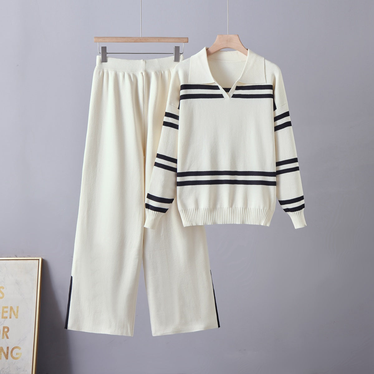 Kontraststreifen-Set Damen – Reverskragen Top & Hose