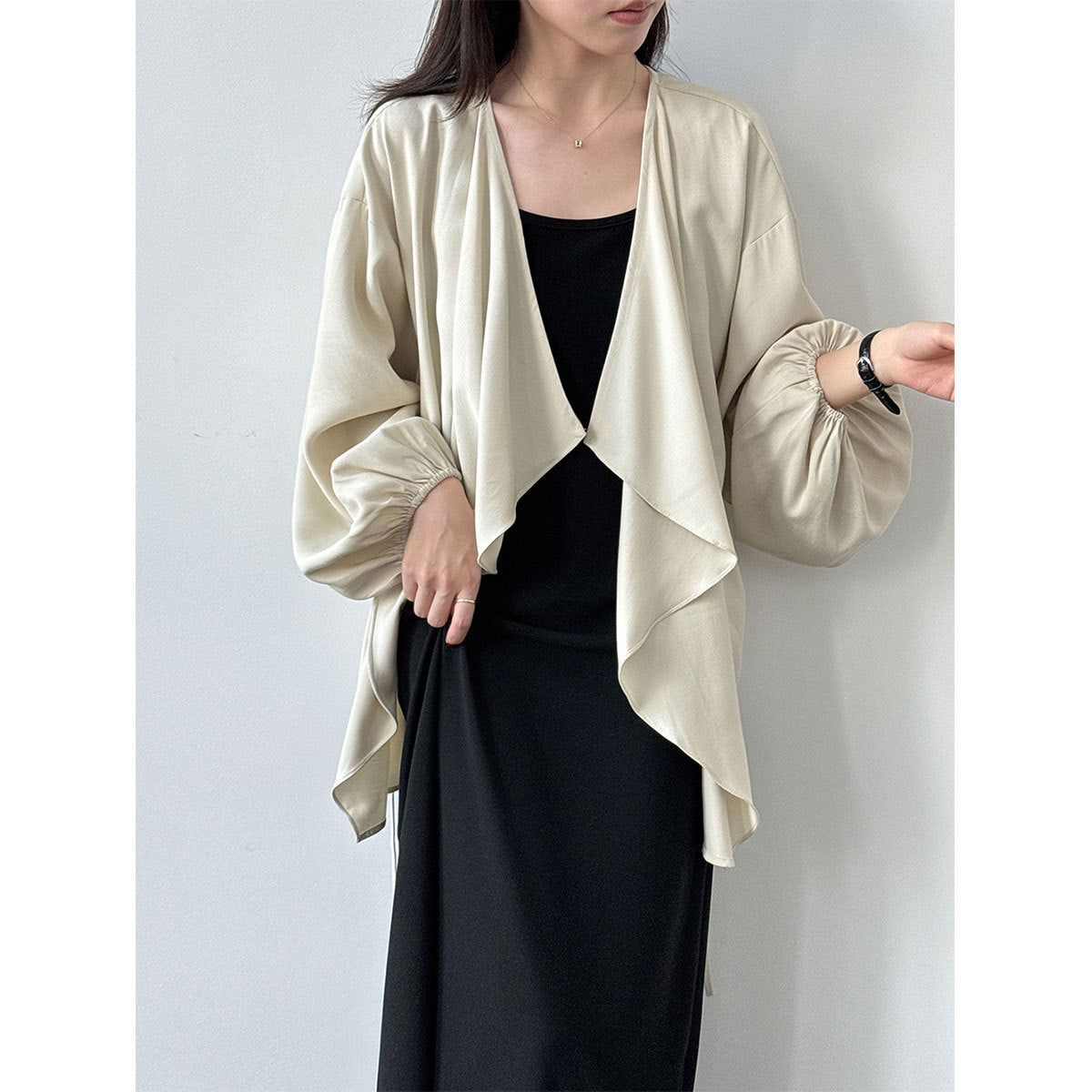 Damen Cardigan Mantel Drapiert – Leicht, Locker & Stylish