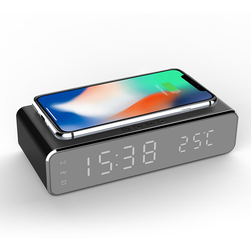 Smart LED Wecker mit Wireless Charging – Temperaturanzeige, Schwarz & Silber