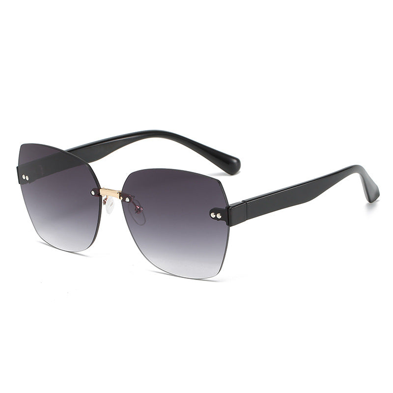 Fashion Big Frame Rice Nail Sunglasses Men And Women Tide Gradient Sunglasses Street Shot Trimming Glasses