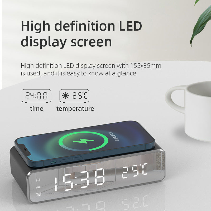 Smart LED Wecker mit Wireless Charging – Temperaturanzeige, Schwarz & Silber