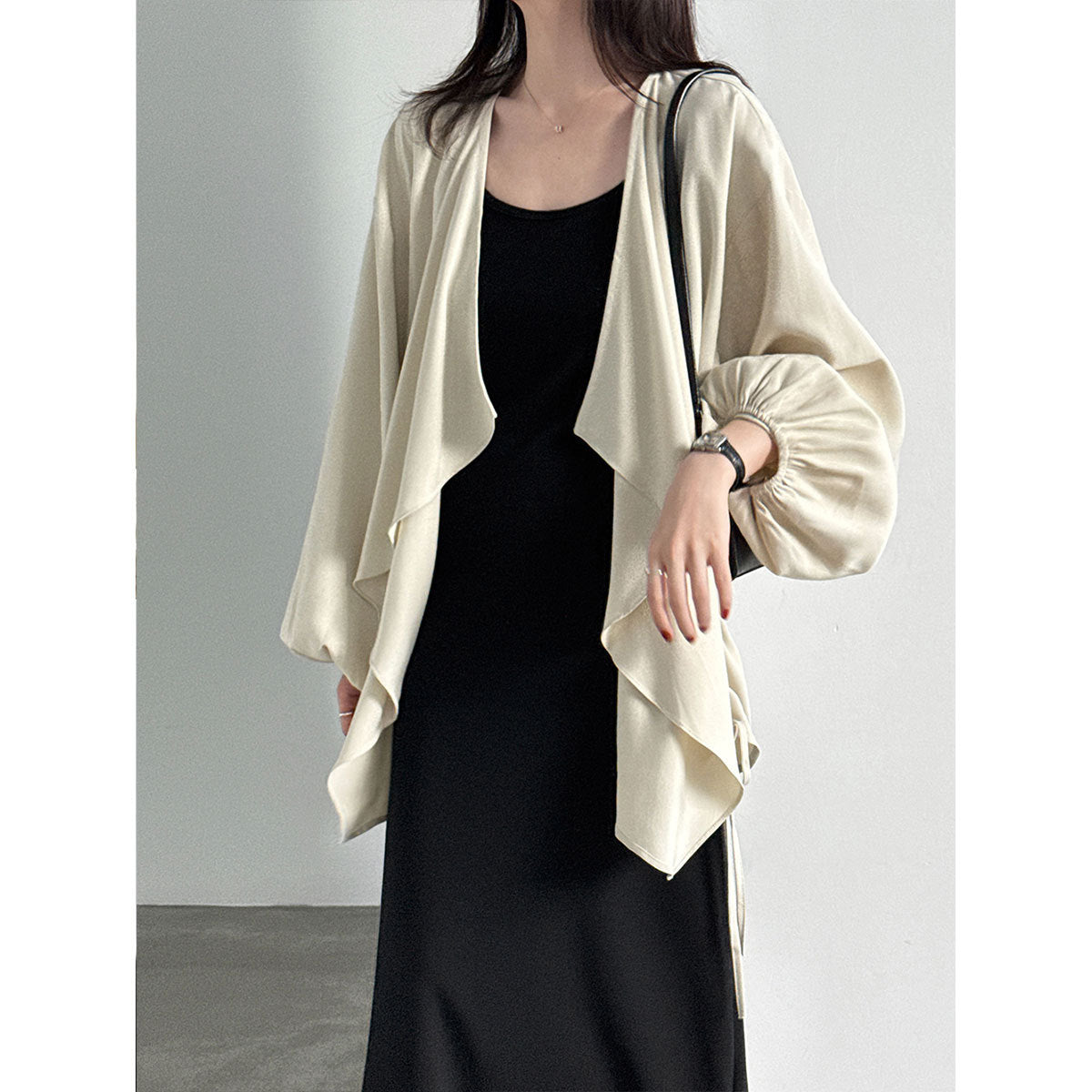 Damen Cardigan Mantel Drapiert – Leicht, Locker & Stylish