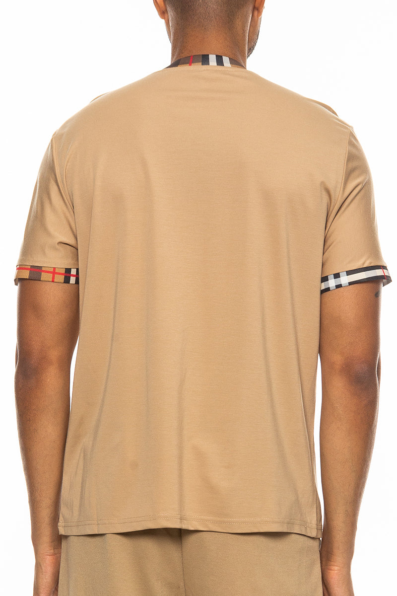 Kariertes Detail Polo – Lässiges Herren-Poloshirt mit Karo-Akzenten
