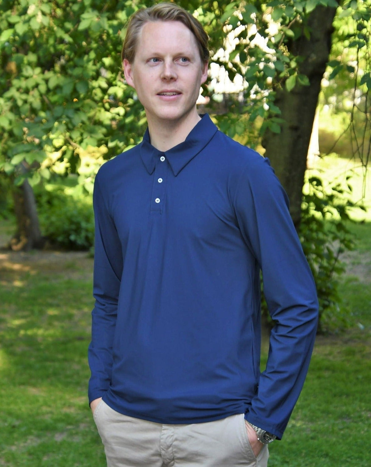 Herren UV-Poloshirt mit Langarm und Knopfleiste – Dunkelblau (UPF 50+)
