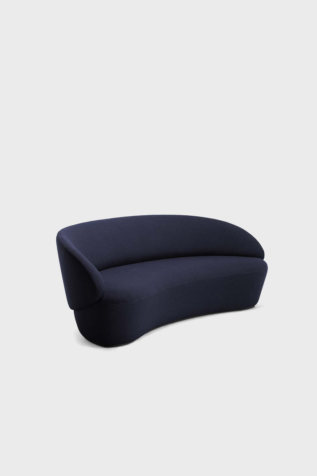 Naïve Sofa – Zeitloses Design, maximaler Komfort