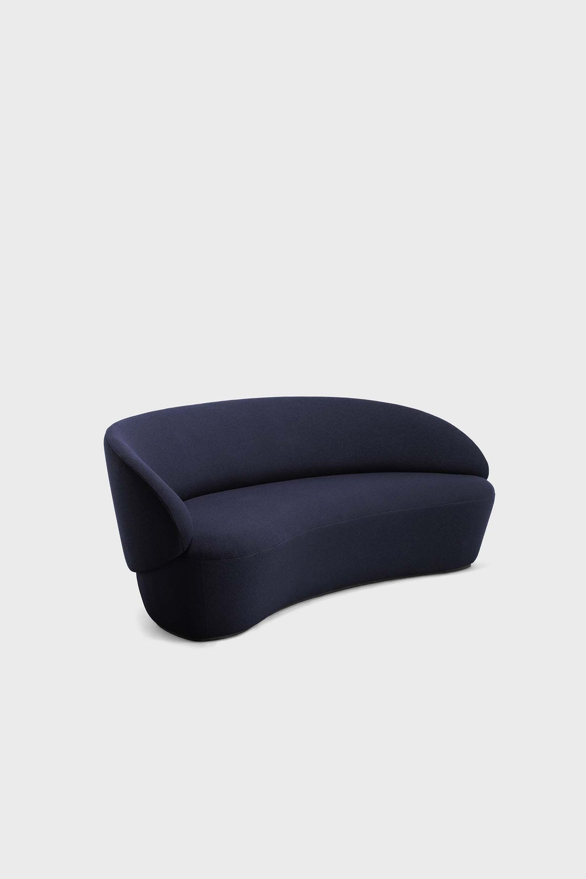 Naïve Sofa – Zeitloses Design, maximaler Komfort