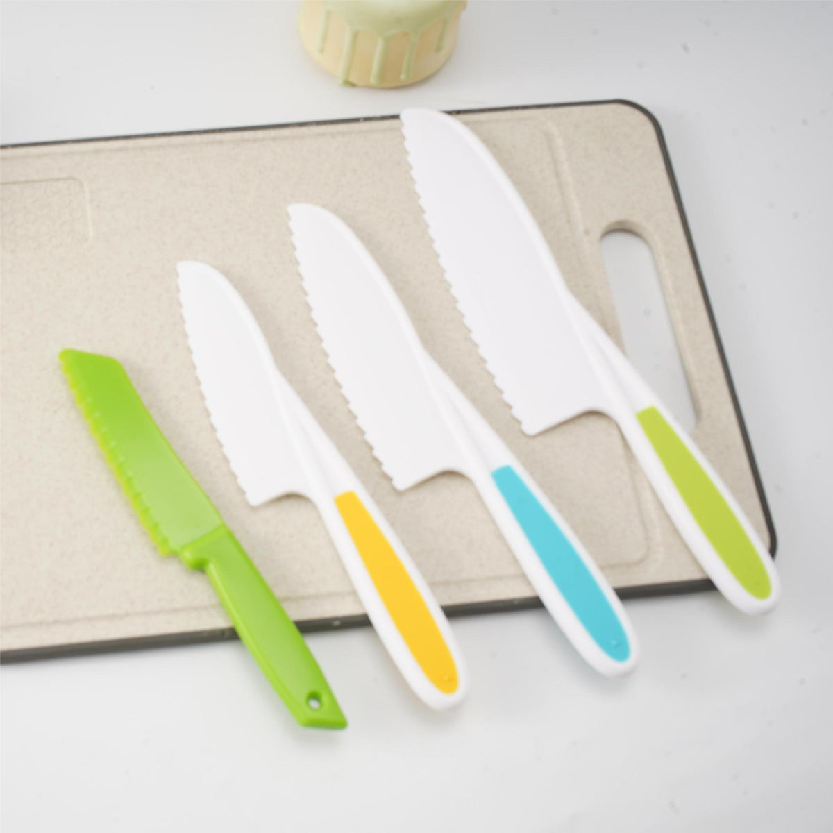 Kindersicherheits-Messer-Set 4-teilig – Lernküche, Kunststoffmesser, Brot & Backwaren