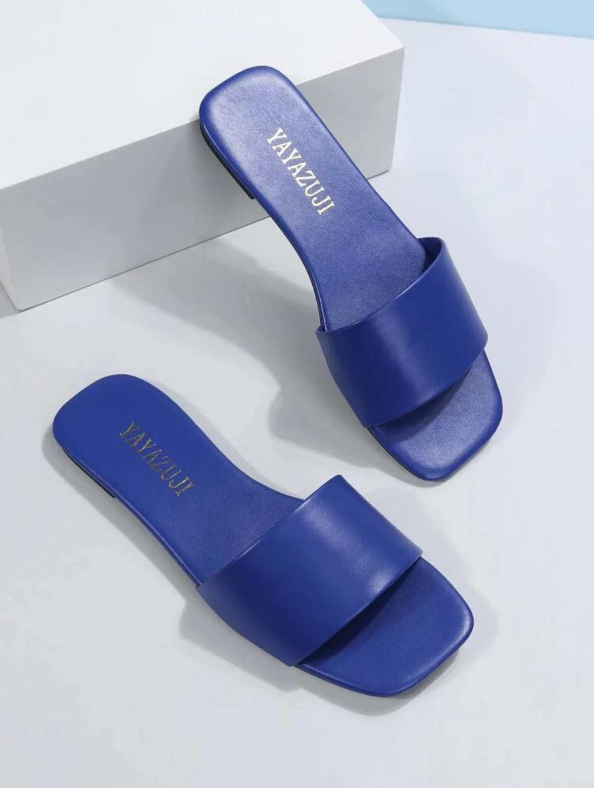 Damen Flachsandalen 2026 – Slip-On, Quadratische Zehenpartie | Strand & Alltag