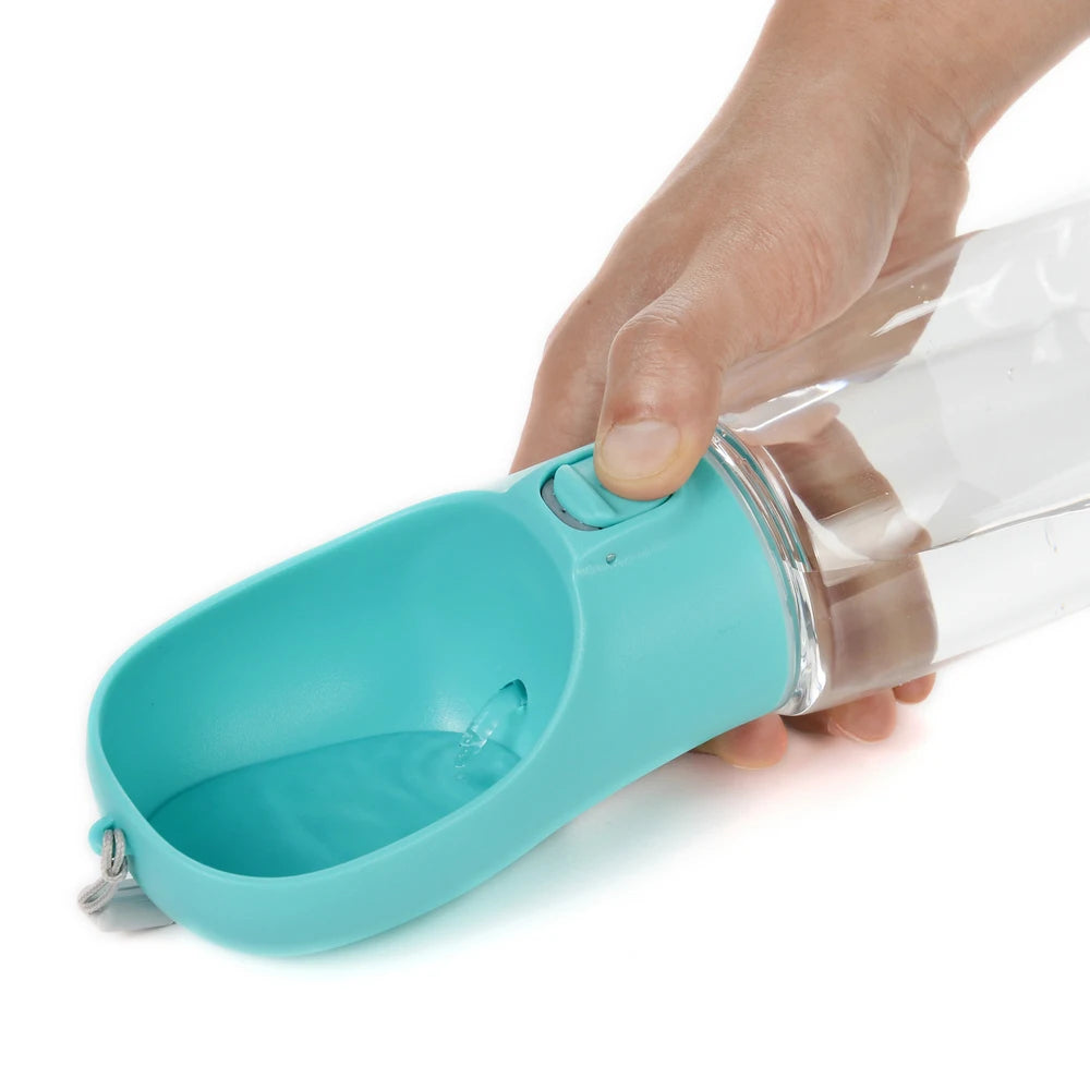 Portable Hundetrinkflasche – Auslaufsicher für Hunde & Katzen