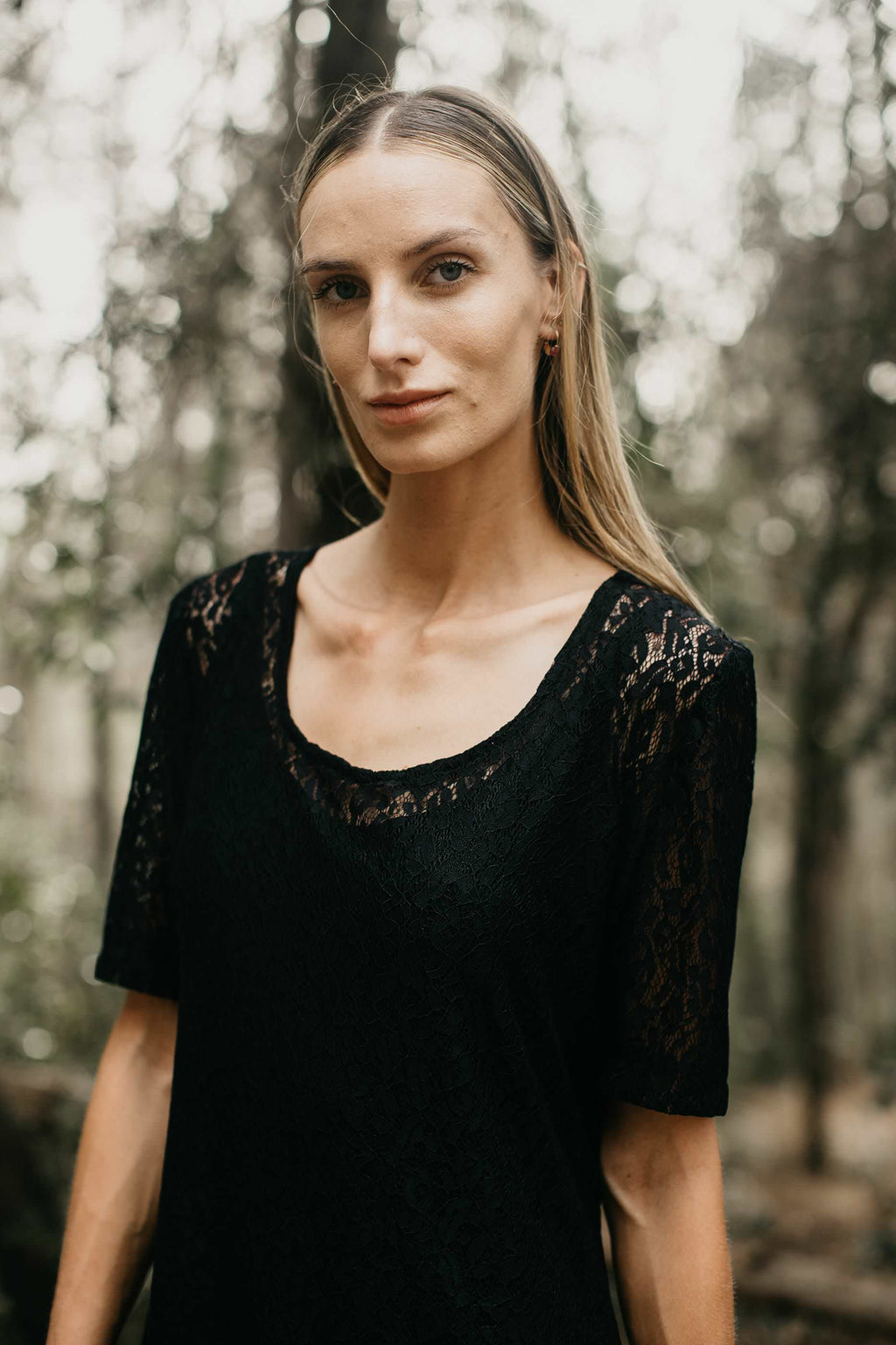 Carina Spitzenkleid